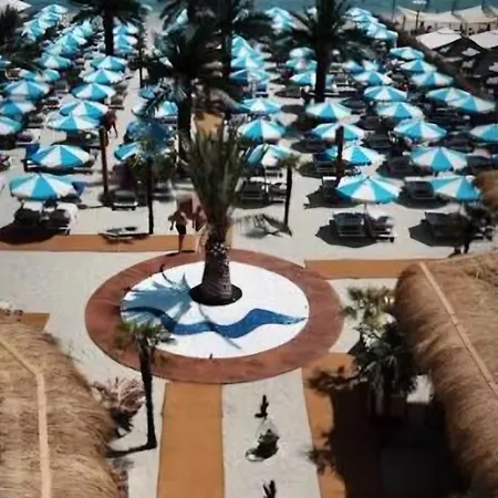 Waterfront Luxury - New Stefan Promenada Mamaia Nord Langa Plaja *